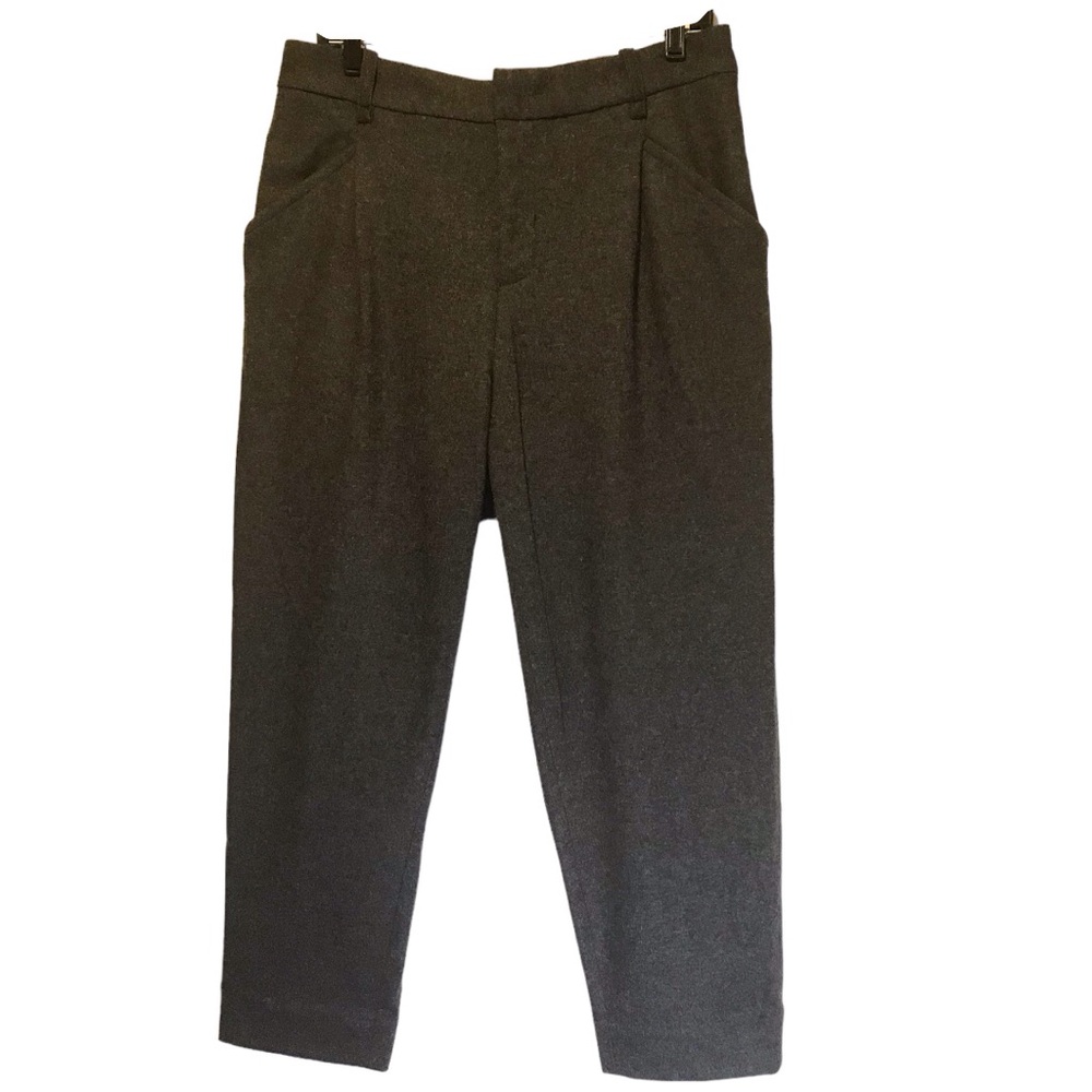 Banana Republic straight leg dress pants. 14. Wool blend. Charcoal gray. Lined.